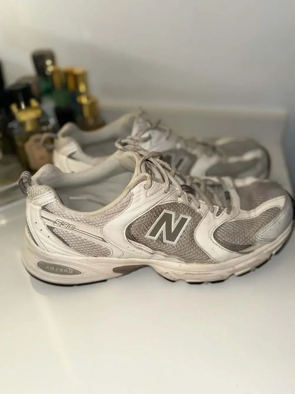 New Balance 530 White Silver Metallic Running Shoes Size 10 US Men